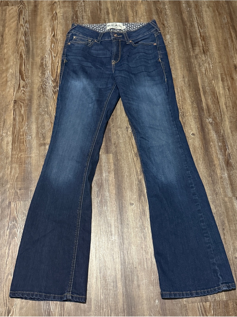Ariat Real Perfect Rise Rosa Boot Jeans Women's 28R Western Fit in Lita Wash Den